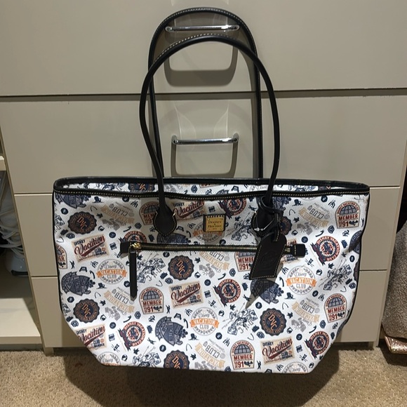 Disney Vacation Club Dooney and Burke Tote NWOT - Picture 1 of 6